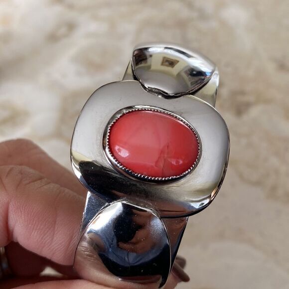 Stainless Steel Cuff Bracelets set of 2 - Picture 6 of 12